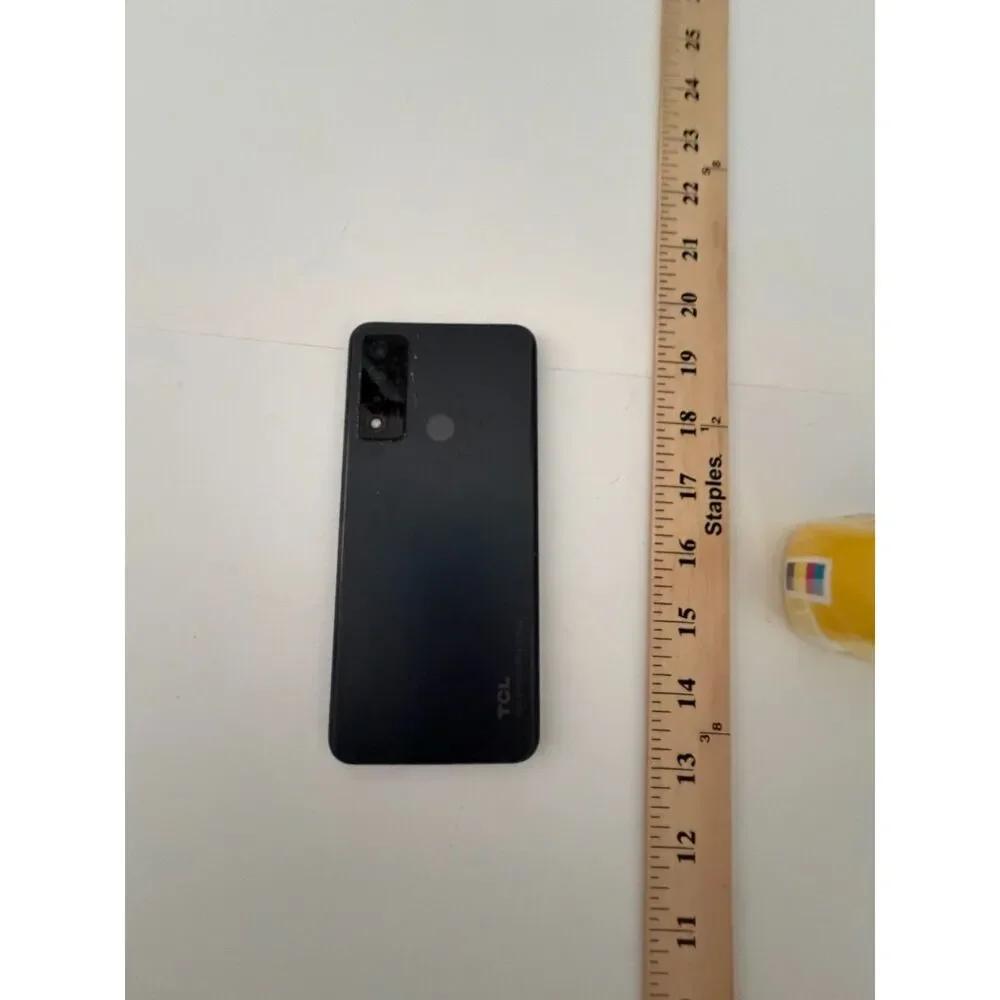 TCL 20XE 5G Black smartphone t-mobile with triple camera